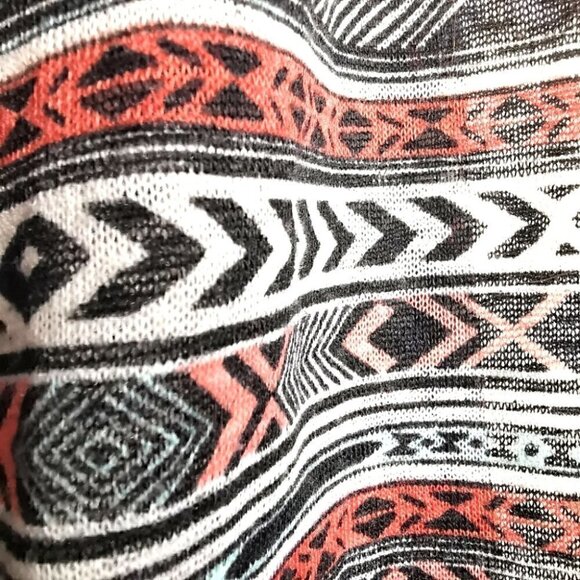 EUC Torrid Women's 1X Geo Print Hacci Knit Dolman Boho Cardigan Lightweight Top - Picture 13 of 13